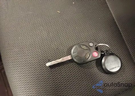 2014 Ford Focus Se z USA, uszkodzony, nr VIN 1FADP3F21EL397916